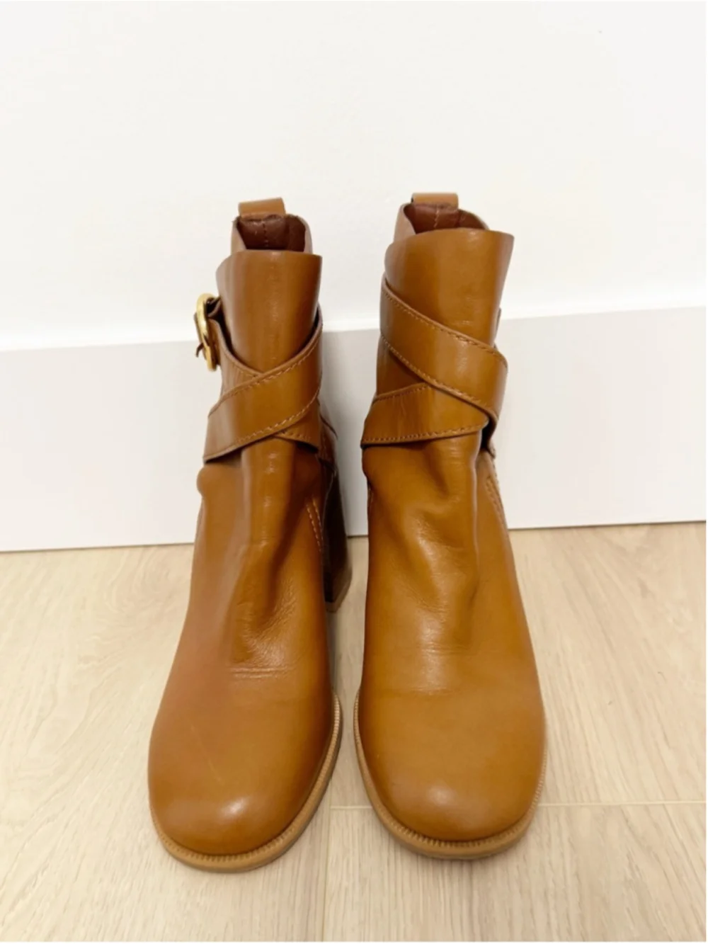 See by Chloé Tan Lyna Ankle Boots in Tan size 39